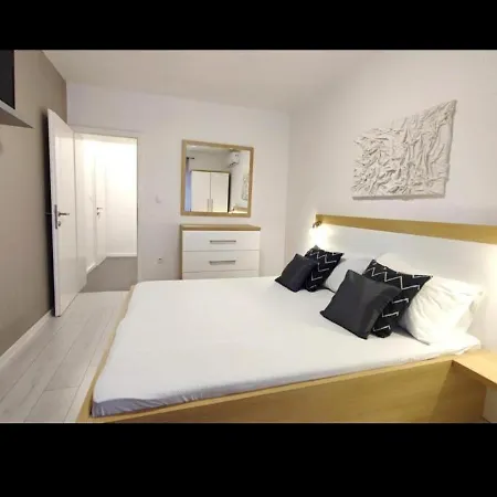 Gavran 3 Apartman Baska Voda