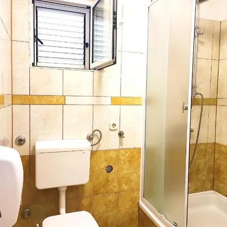Gavran 3 Apartman *