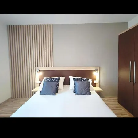 Apartament Gavran 3 *